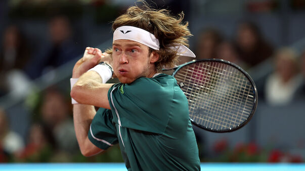 Nach 72 Minuten! Rublev im Eiltempo ins Madrid-Finale