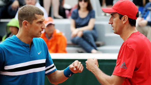 Oswald/Mirnyi gewinnen Auftakt-Spiel in Halle