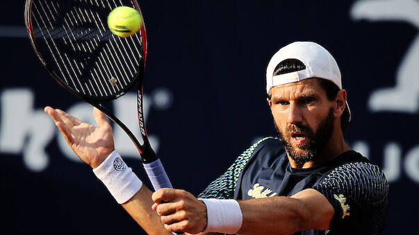 Jürgen Melzer muss im 1/4-Finale verletzt aufgeben