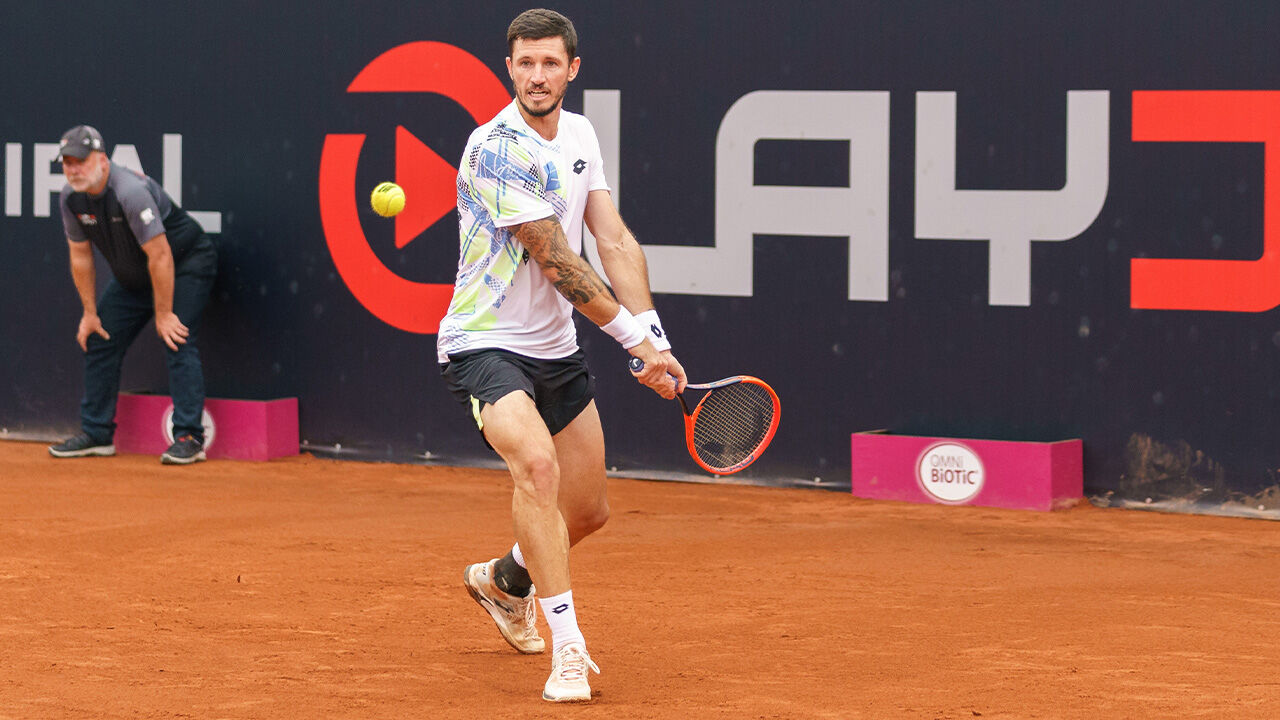 Dennis Novak im Challenger-Halbfinale von Hamburg