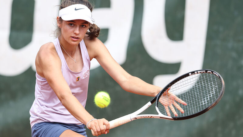 Claudia Gasparovic (20 Jahre)