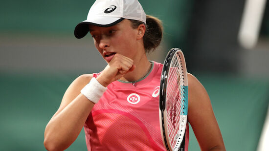 French Open Swiatek Komplettiert Viertelfinale Ist Topfavoritin Sport Mix Tennis French Open
