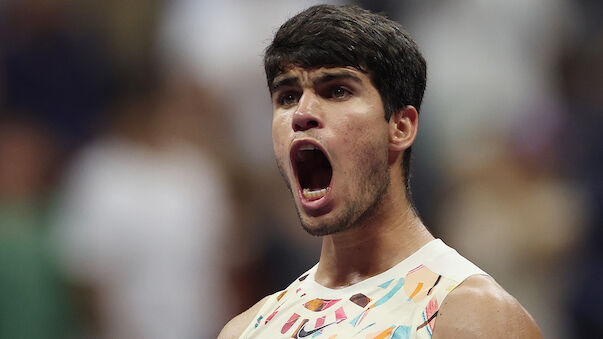 Alcaraz stürmt ins Semifinale der US Open