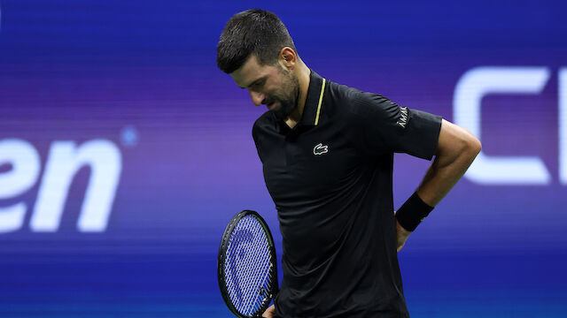 Rücken zwickt: Djokovic müht sich ins US-Open-Achtelfinale