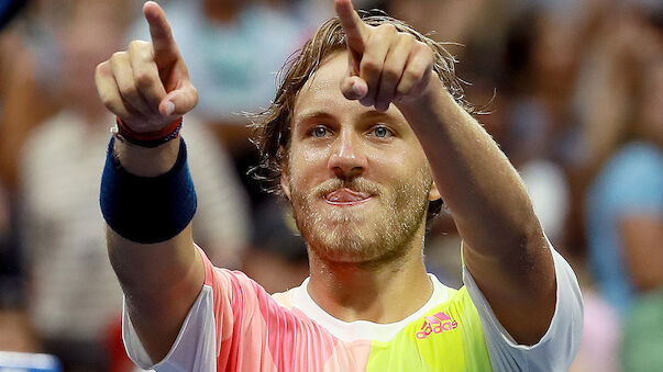 Junger Franzose besiegt Nadal, Djokovic souverän