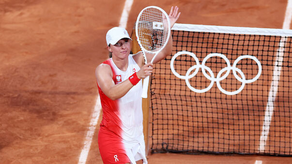 Swiatek müht sich ins Olympia-Viertelfinale