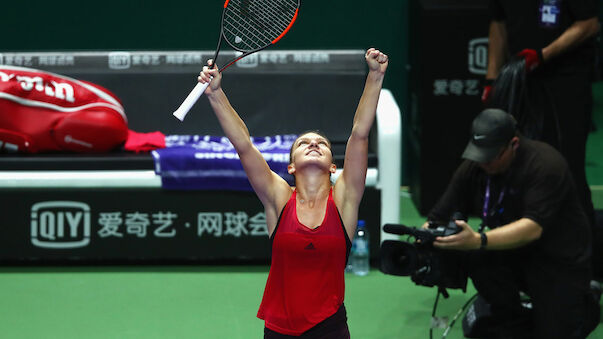 WTA-Finals: Siege für Halep und Wozniacki