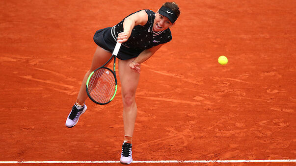 Halep kämpft sich eine Runde weiter