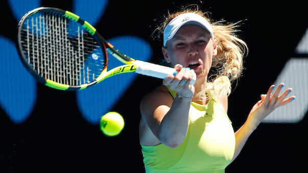 Wozniacki wehrt zwei Matchbälle ab