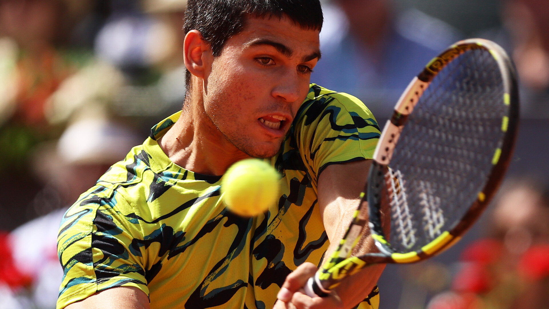 Carlos Alcaraz rückt Novak Djokovic mit MadridTitel ganz nahe