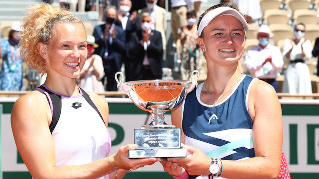 Krejcikova gewinnt auch Doppel-Titel in Paris