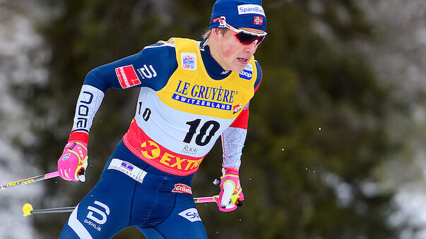 Langlauf-Star Klaebo verschenkt Sieg in Ruka