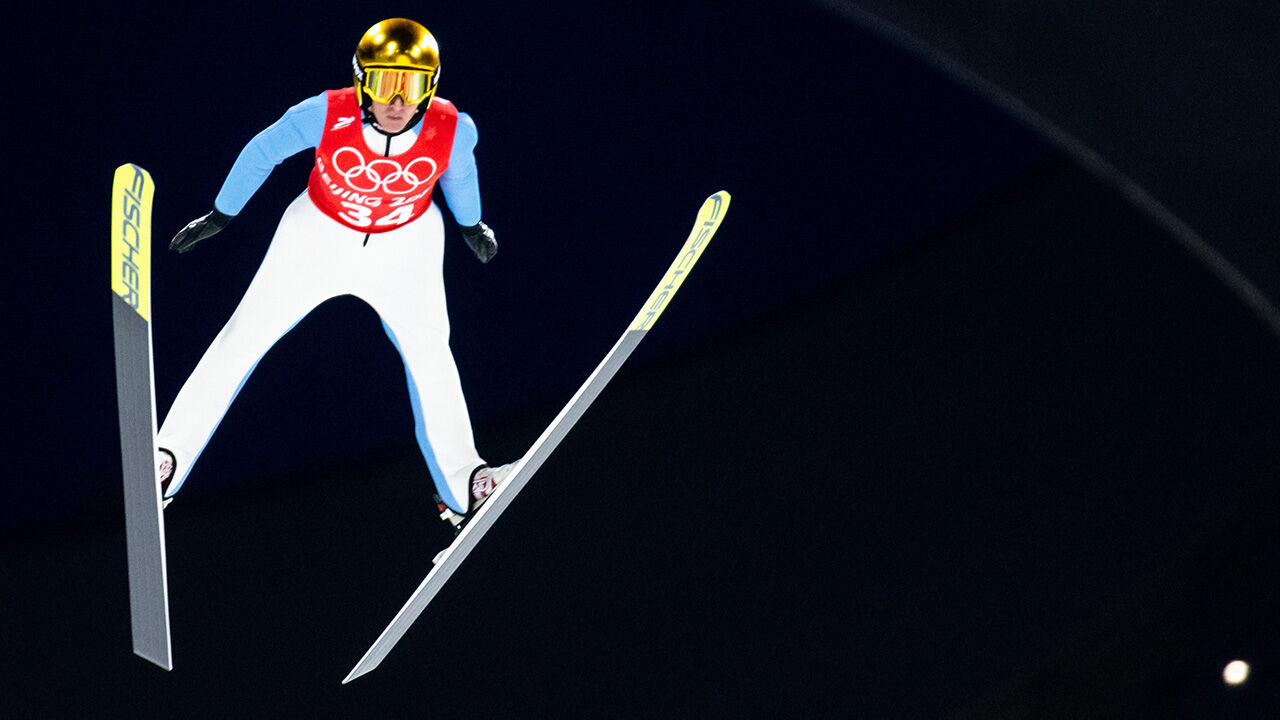 Olympia 2022, Skispringen Anzugskontrolleurin verteidigt sich