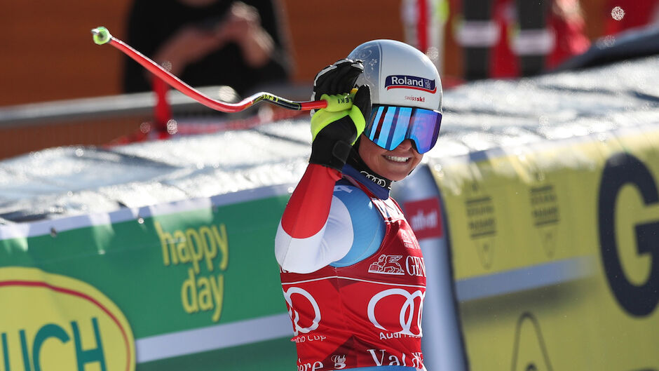 SkiWeltcup Suter gewinnt 1. Abfahrt in Val d'Isere