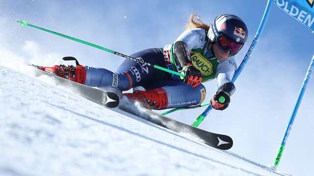 Schrecksekunde für Sofia Goggia beim Ski-Auftakt in Sölden