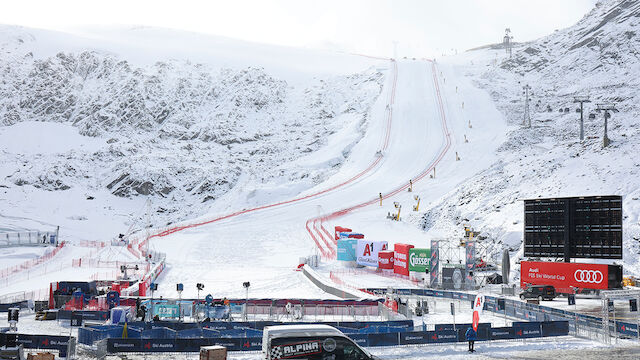 Klima-Aktion vor dem Weltcup-Rennen in Sölden