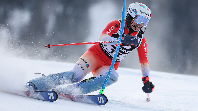 #16 - Michelle Gisin (SUI)