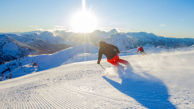 Ski dich glücklich: Erlebe den perfekten Sonnenskilauf