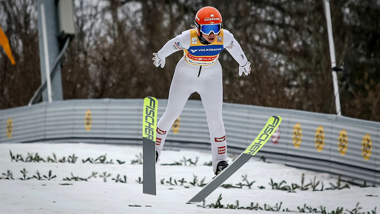 Nordische WM: Marita Kramer in Quali auf Normalschanze stark - Wintersport - Nord. WM