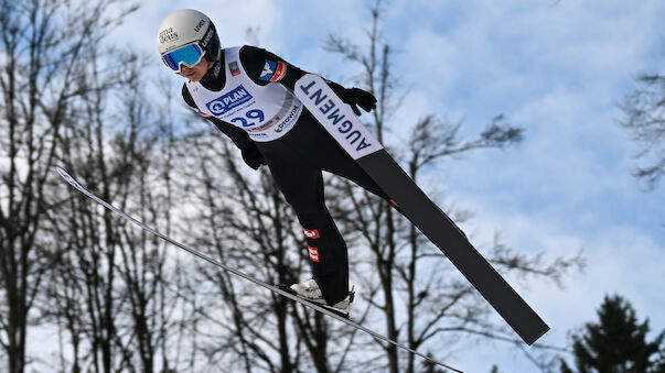 Japanerinnen dominieren im zweiten Willingen-Springen