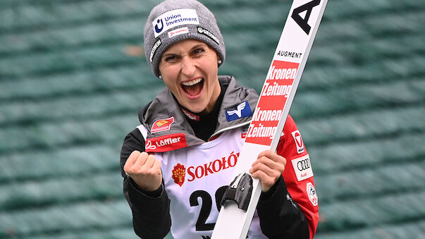 Eva Pinkelnig: 