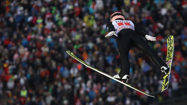 Stefan Kraft fliegt in Oberstdorf auf Rang drei