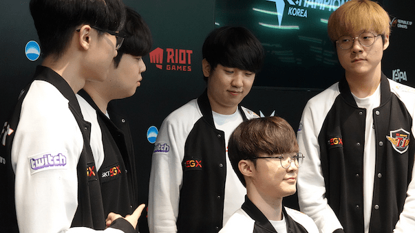 LCK: SKT T1 Top - Jin Air Green Wings Flop