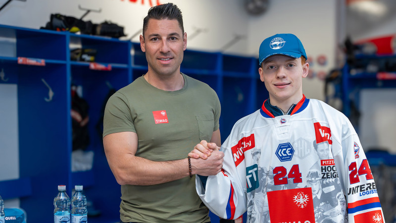 Innsbrucker Haie befördern treuen Eigenbauspieler