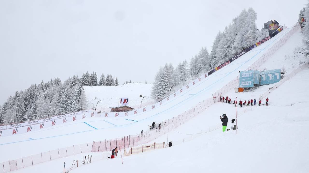 Nach 64 Jahren: Frauen fahren wieder Rennen am Hahnenkamm