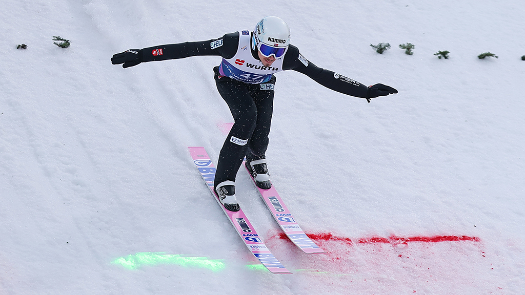 Anzug-Skandal: <a href='/de/daten/news/norwegen/' class='tag'>Norwegen</a> zieht erste Konsequenzen