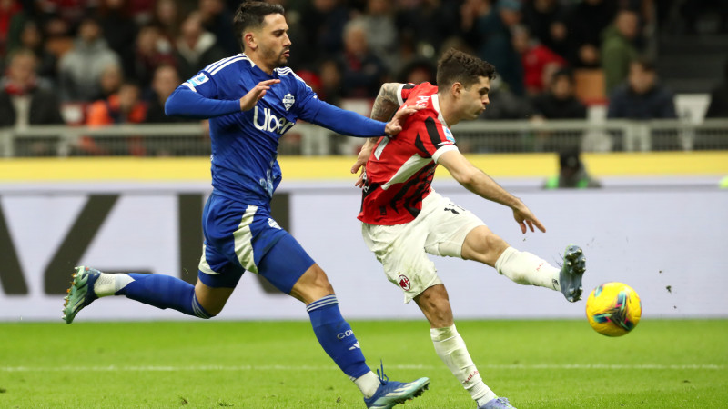 Milan müht sich gegen Como zu Heimsieg