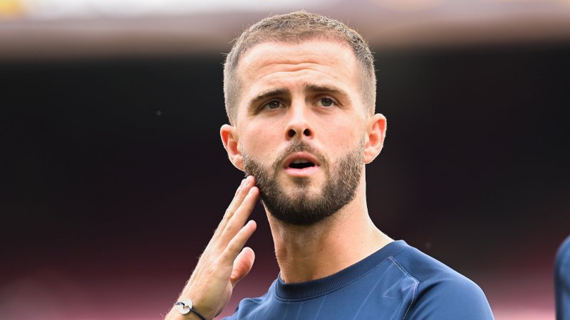 Miralem Pjanic (34)