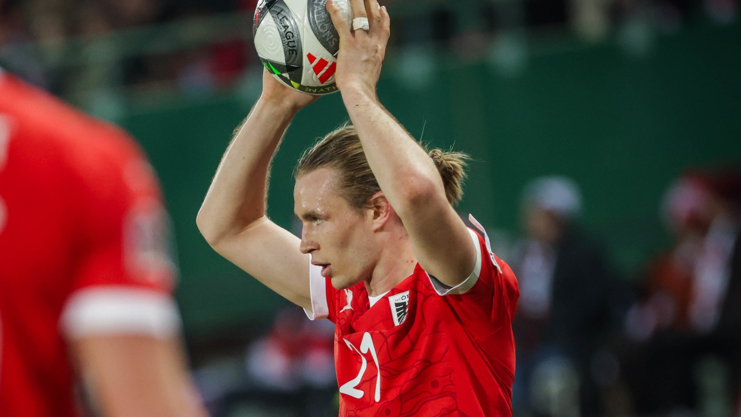 Verteidiger Wimmer? "Als hätte er nie was anderes gespielt"