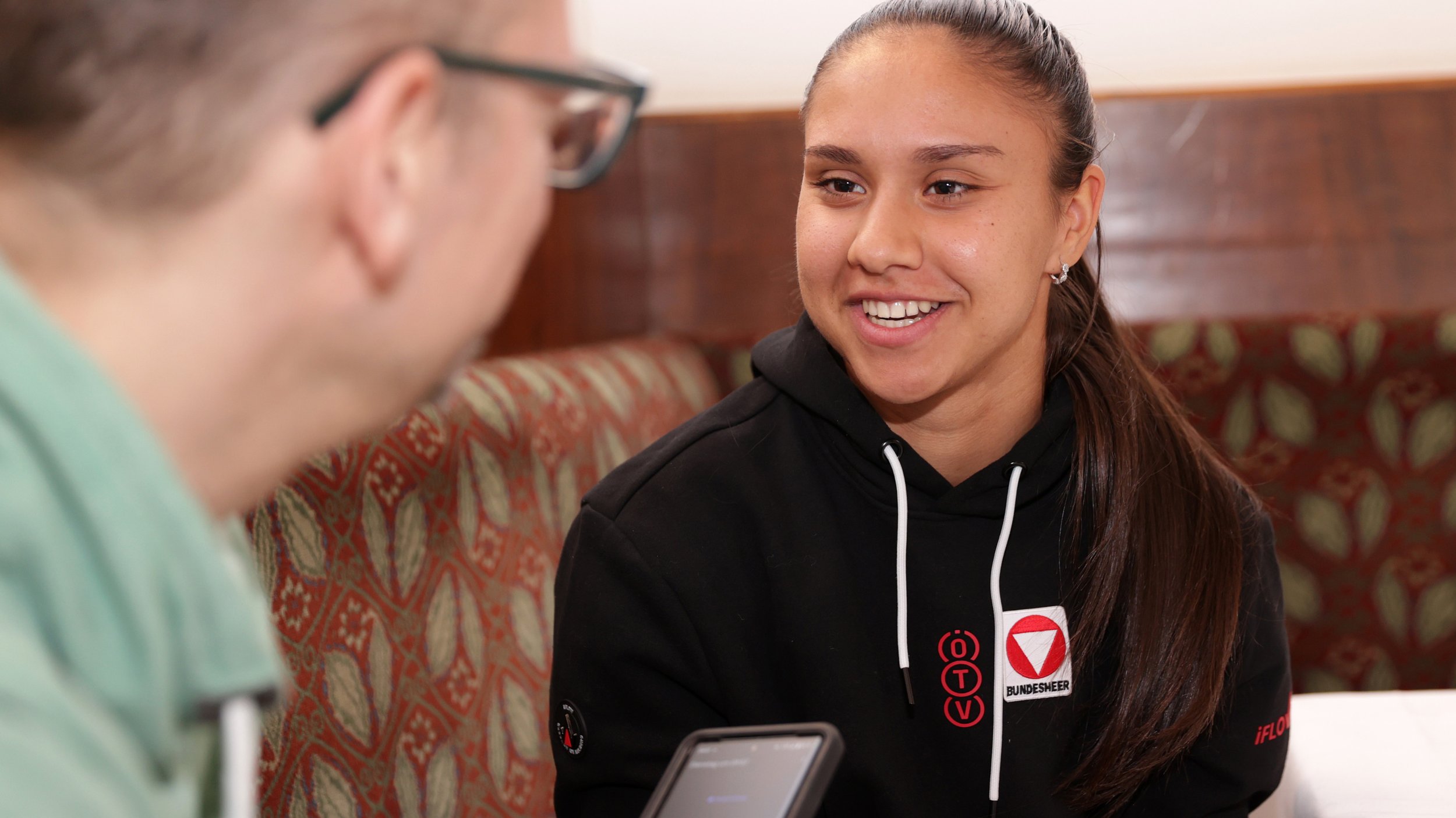 <a href='/de/daten/news/tennis/tennis/' class='tag'>Tennis</a>-Hoffnung Kostic: "Das ist in anderen Ländern besser"