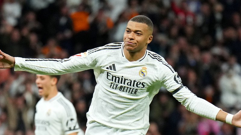 33! Mbappe zieht mit Ronaldo bei Real gleich