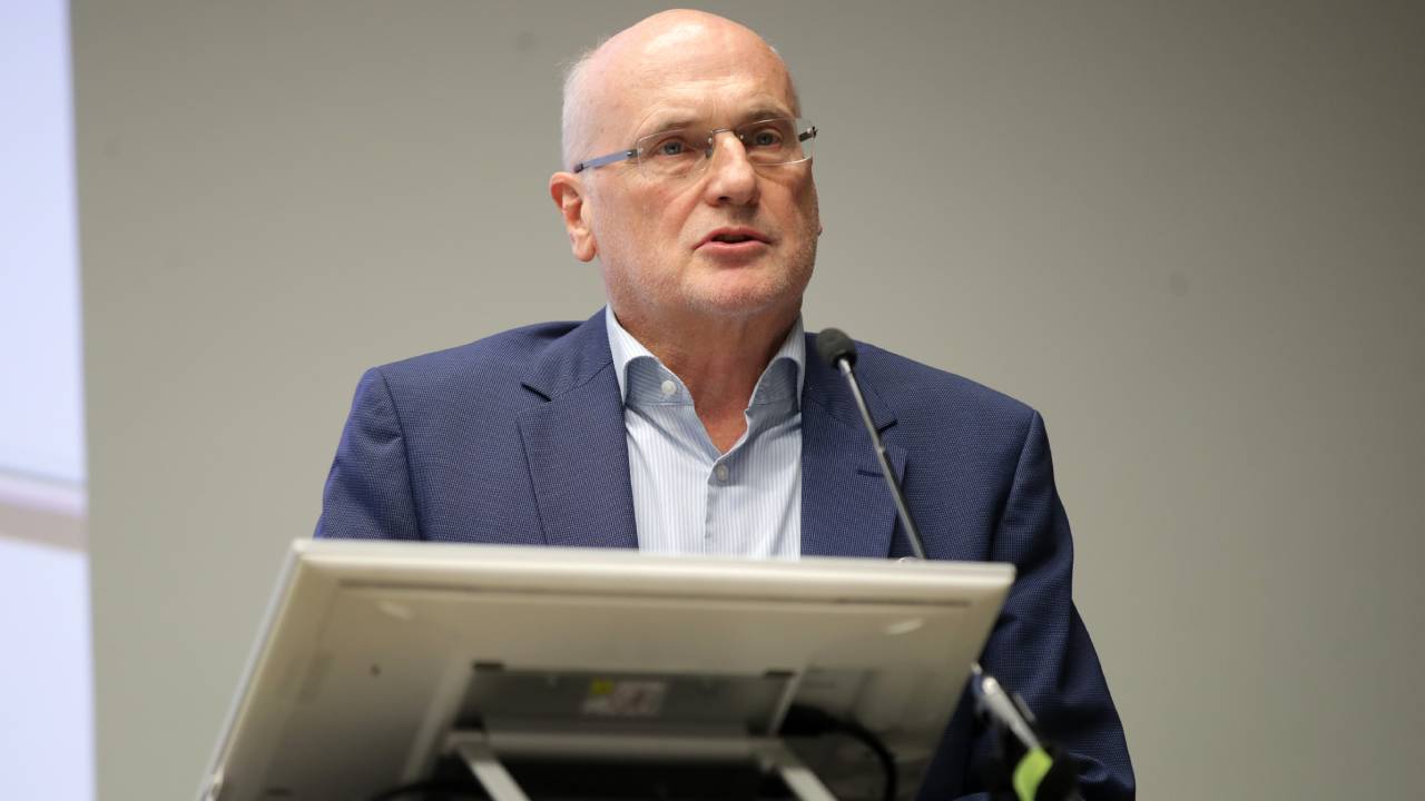 Bartosch: "Ich und das Präsidium stehen voll zu Rangnick"