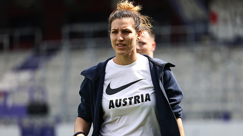 Geht die Sportliche Leiterin der FAK-Frauen zum FC Bayern?