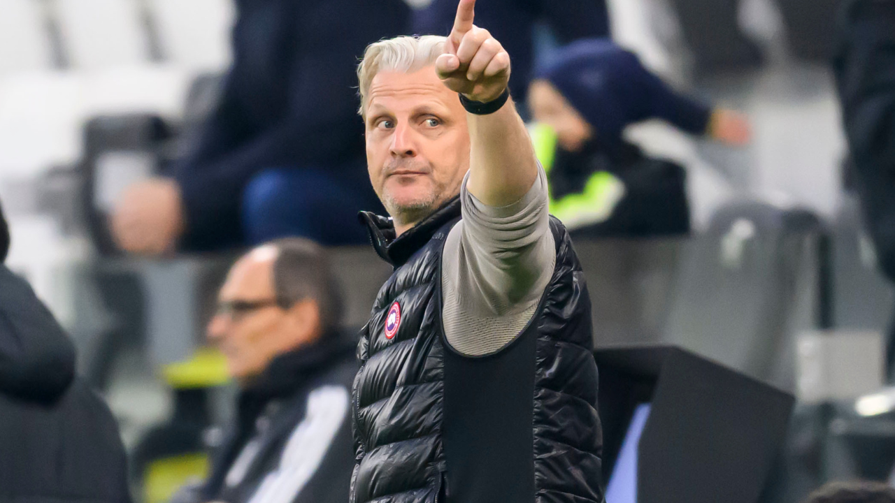 <a href='/de/daten/news/fussball/lask/' class='tag'>LASK</a> will mit "Blick nach vorne" gegen den <a href='/de/daten/news/fussball/gak/' class='tag'>GAK</a> siegen