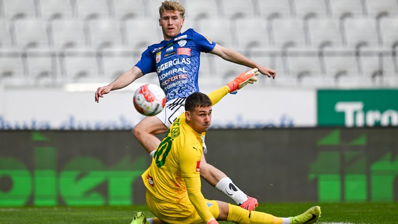 Drei Rote Karten und zwei Nachspielzeit-Tore in Innsbruck