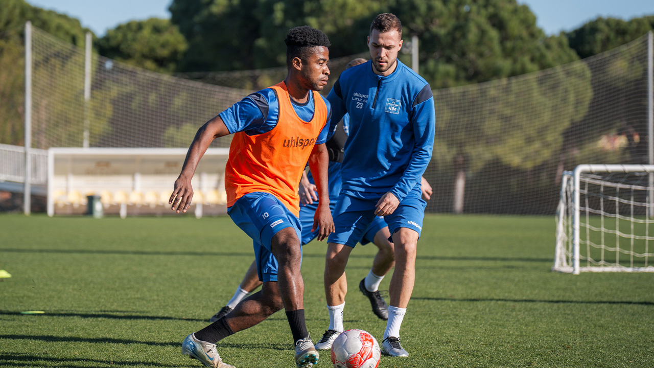 Langer Ausfall! Saison für BW-Linz-Kicker beendet