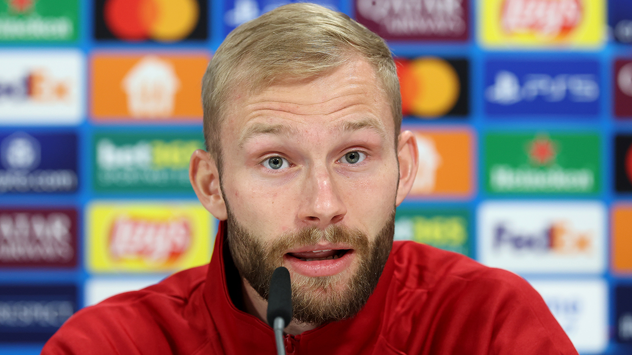 <a href='/de/daten/news/fussball/konrad-laimer/' class='tag'>Konrad Laimer</a>: "Fühle mich mittlerweile wohl"