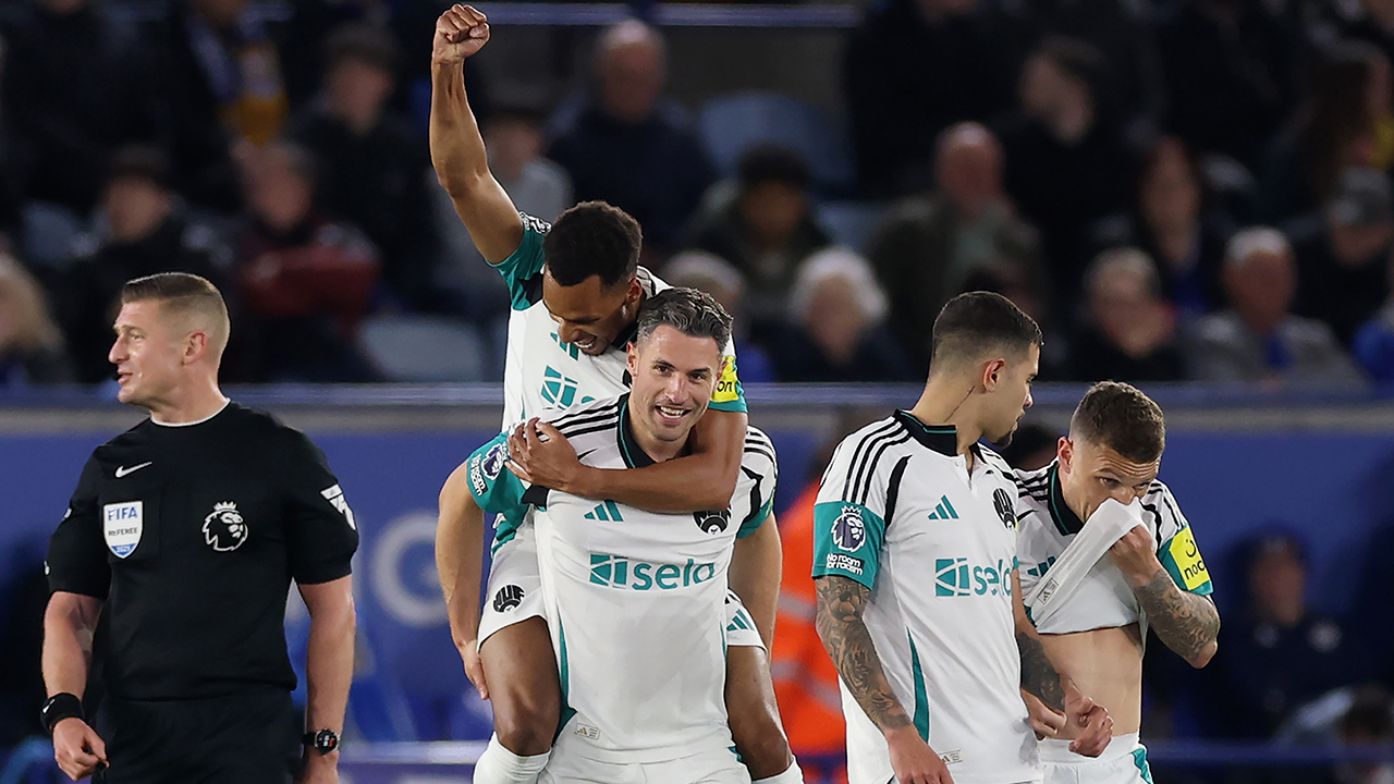 Entscheidung nach 30 Minuten! Newcastle verdrängt ManCity