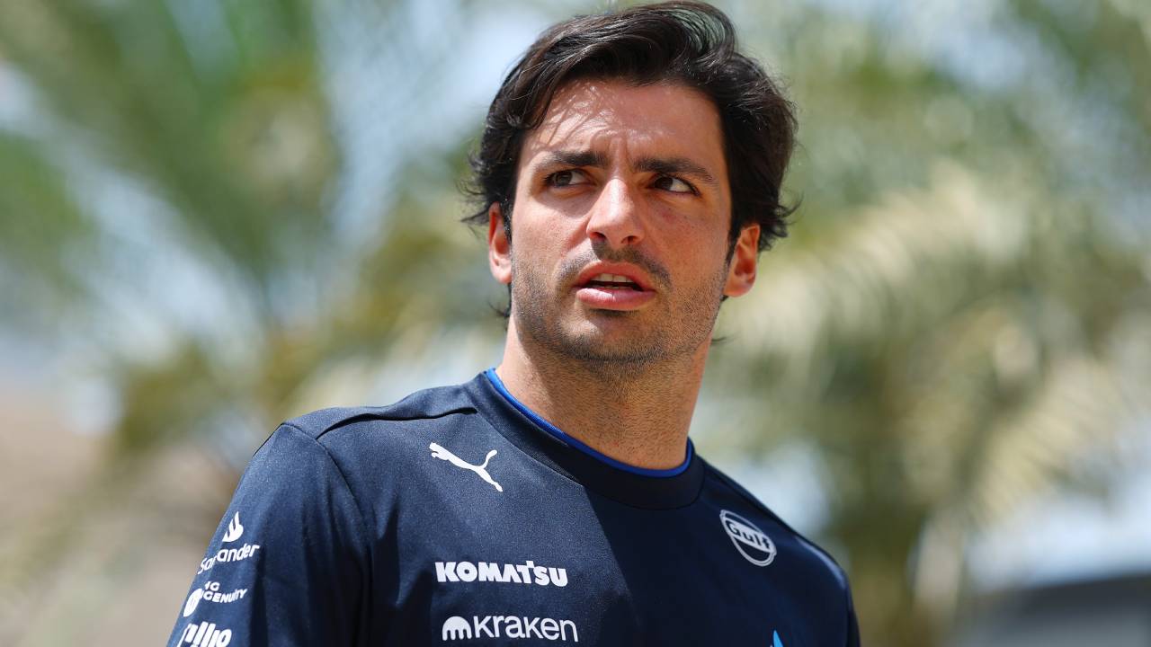 Schimpfwort bei Medientermin: Sainz riskiert weitere Strafe