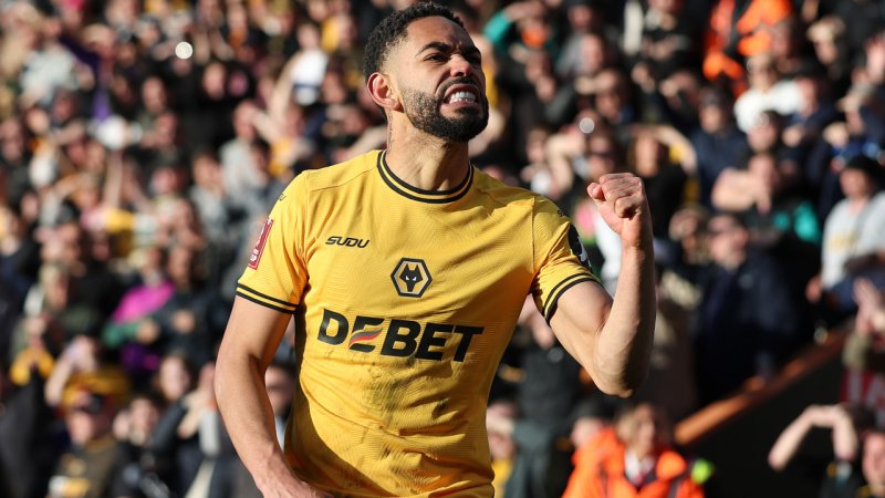 Manchester United an zwei Offensiv-Akteuren dran