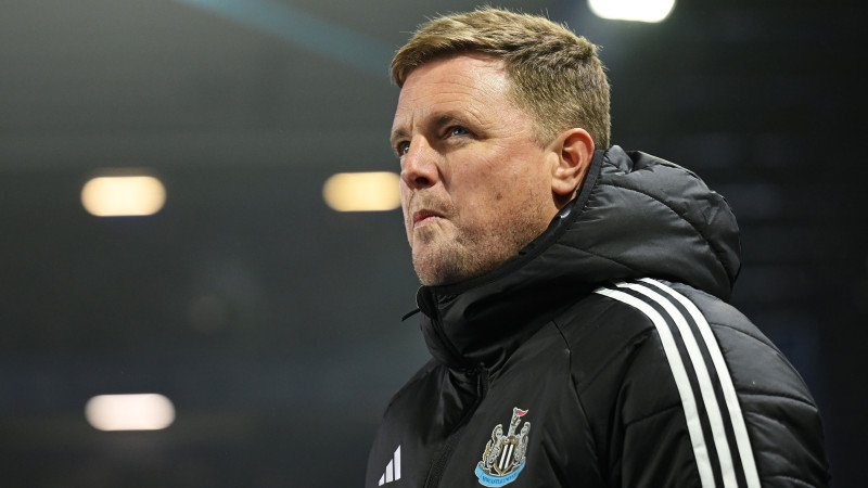 Sorgen um Eddie Howe: Newcastle-Coach im Krankenhaus