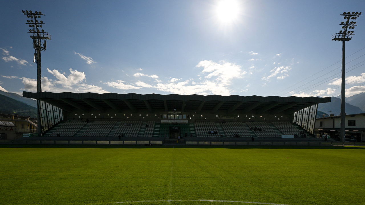 Rote Zahlen! <a href='/de/daten/news/fussball/wsg-tirol/' class='tag'>WSG Tirol</a> strebt 2026 Umzug an