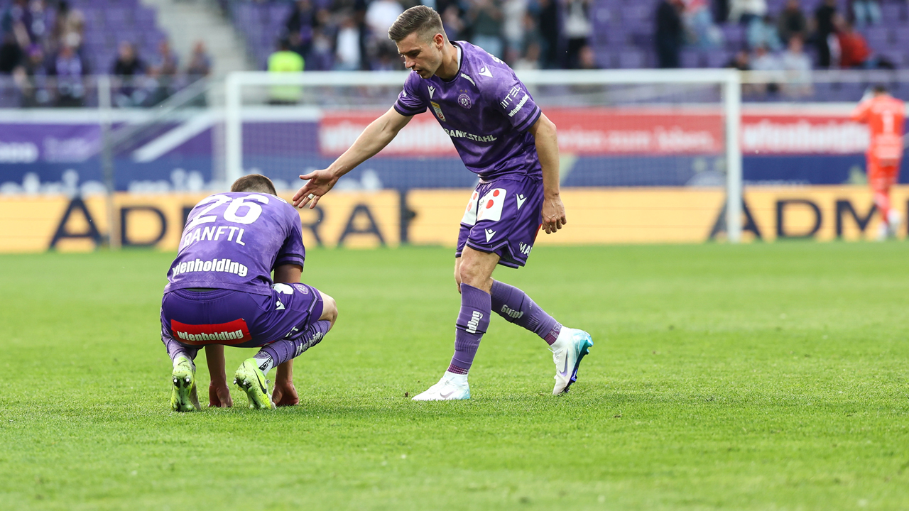 Helm: "Ich muss niemanden aufbauen"
