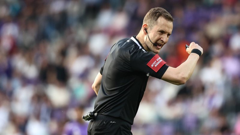 Schiedsrichter verteidigt Salzburg-Elfmeter gegen Austria