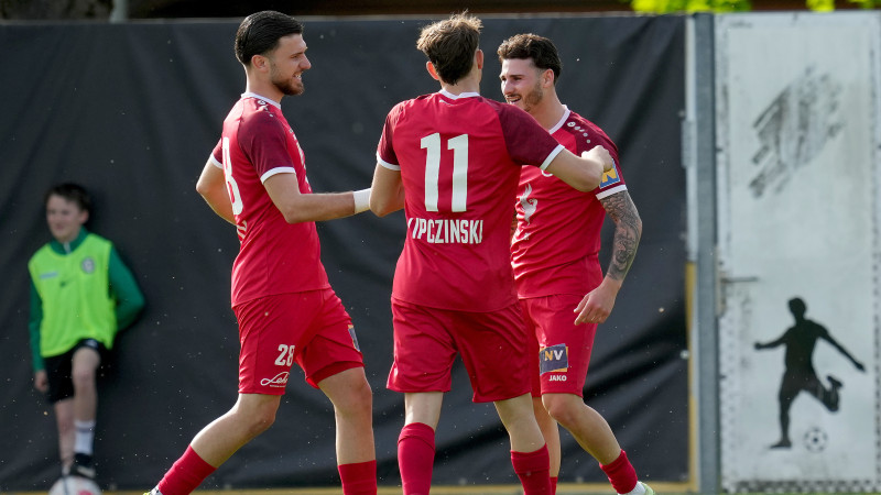 Horn besiegt Sturm II ohne Mühe