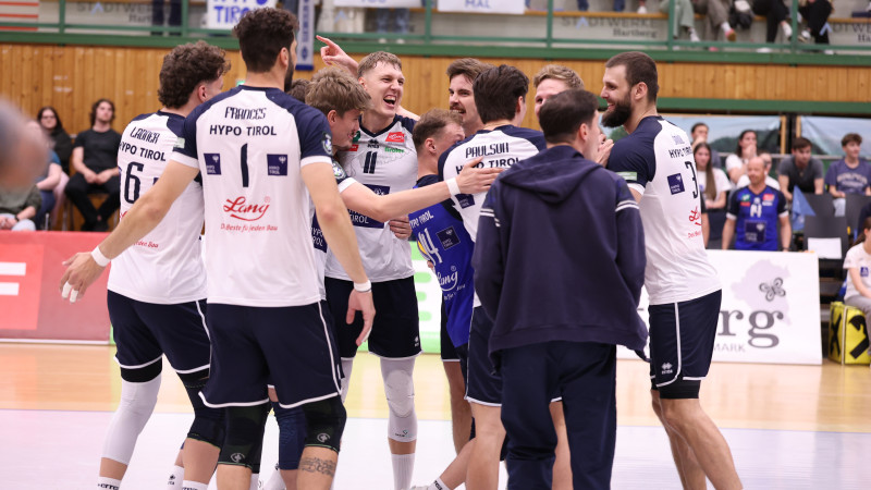 Abschied mit Titel! <a href='/de/daten/news/volleyball/hypo-tirol/' class='tag'>Hypo Tirol</a> ist <a href='/de/daten/news/volleyball/volleyball/' class='tag'>Volleyball</a>-Meister